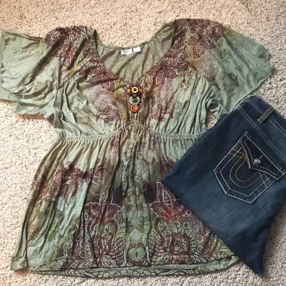 Pretty blouse 👚